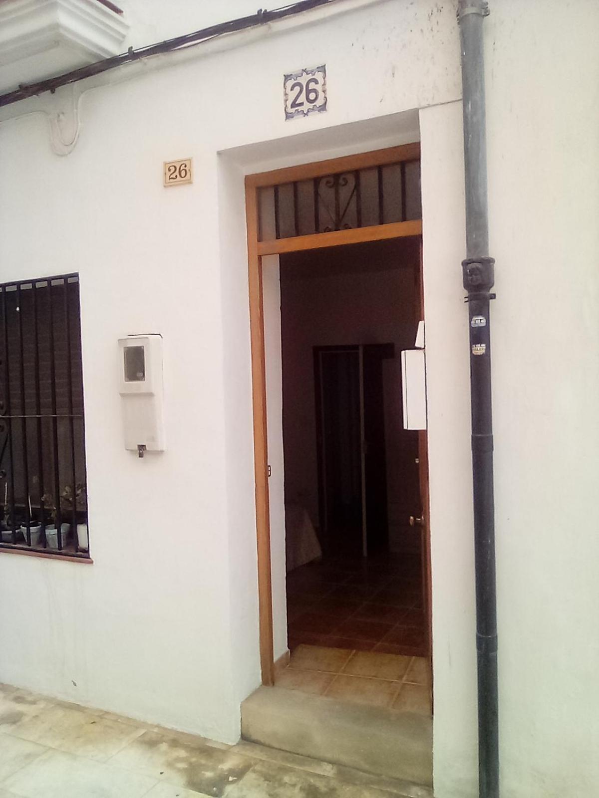 Compartida Con Anfitrion * Gandia